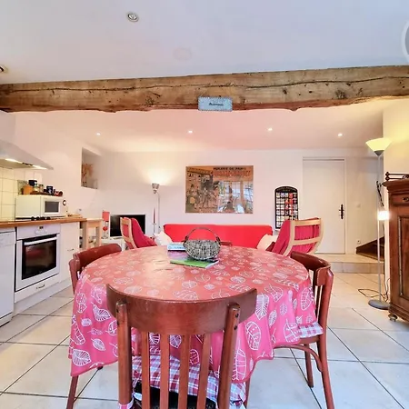 Cosy Et Rénové à Avec Jardin Clos, Wifi, Proche Randonnées Et Sites Touristiques. - Fr-1-527-46